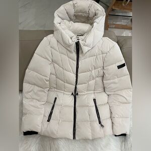 DKNY Women's White Puffer Jacket